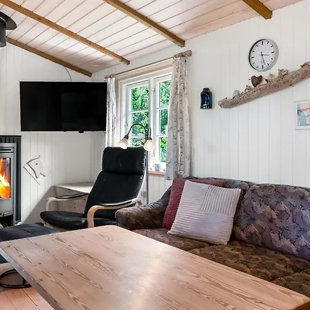 Jarno - 150m From The Sea By Interhome Glesborg